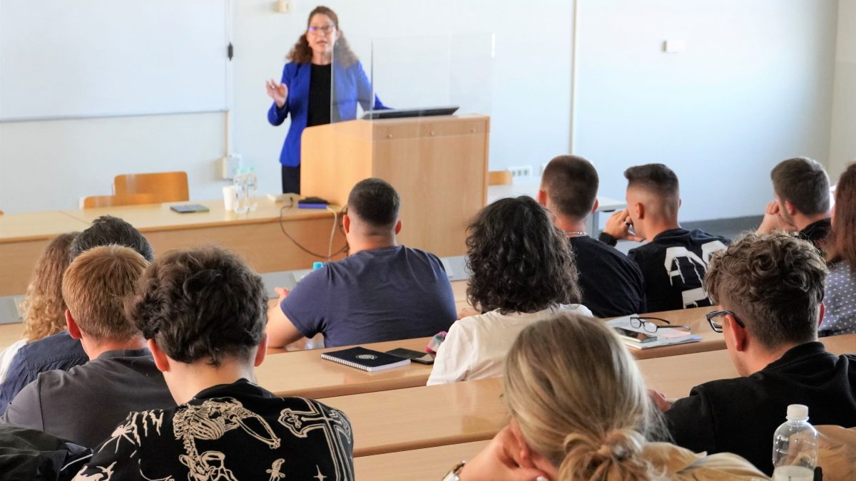 Predavanje o diskriminaciji studentima u Puli